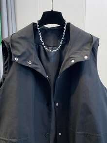 女士休闲无袖背心，时尚百搭的荷叶边下摆设计，纯色梭织宽松版型，带帽黑色外套背心，适合日常穿着、度假外出，可多种风格搭配，春夏款。 - 黑色 - 查看 3