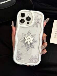 Cream Textured Wavy Edge Gloss Oil Snowflake Painted Anti-Drop Phone Case With Handmade Snowflake Decor, Handmade Beaded Bracelet, Compatible With IPhone 17pro/17Air/17/17promax 16/11/16pro/16plus/16promax/16e/15Promax/13/14/12/XS/XR/7G/8P, Compatible With Samsung Galaxy, Redmi