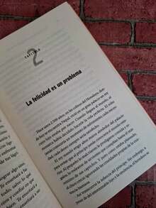 El sutil arte de que te importe un carajo; un enfoque disruptivo para vivir una buena vida. Autor Mark Manson - Libro único - Ver 4