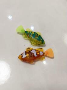 4-Color Electric Simulation Fish Cat Toy, Automatic Swimming Fish Toy, Waterproof Bathroom Toy, Sensor Swinging Fish With Lighting, Batteries Included