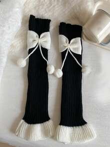 1/2 Paio di scaldamuscoli in maglia con fiocco e pon pon in rosso, verde, nero, bianco, versatili scaldamuscoli alti fino alla coscia, adatti per autunno, inverno, primavera, Natale