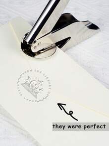 1 Pc Embosser Stamp, Custom Initials Book Embosser Stamp, Personalized Library Stamp, Scrap Booking Embosser, Personalized Envelopes Embosser, Handheld Embosser, Initials Embosser Stamp, Date Embosser, Wedding Embossing Stamp, Paper Embossing Stamp, Clients For Anniversaries, For Weddings, For Graduation, For Business/Work/Office Modern - Single Piece - View 9