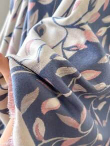 1 buc. Eșarfă elegantă din jacquard floral, bicoloră, caldă și versatilă pentru femei, potrivită pentru camere cu aer condiționat, toamnă/iarnă, accesoriu de modă și cadou - Albastru - Vizualizare 4
