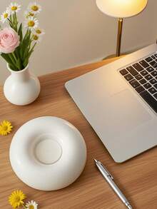 قطعة واحدة من حامل الشموع بشكل النرويجي الفريد على شكل دونات - حامل شموع شاي سيراميك أبيض بسيط، يخلق جوًا دافئًا ومريحًا، ديكور منزلي أنيق وأنيق، مناسب لغرفة النوم وغرفة المعيشة والطاولة، هدية مثالية لعيد الميلاد والعام الجديد لعشاق ديكور المنزل، تصميم بسيط، يناسب طاولة الطعام والمكتب - متعدد الألوان - مشاهدة 4