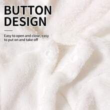 1 件法兰绒连帽宠物长袍，适合小型猫狗，保暖，适合家庭使用（购买前请测量宠物的背长、胸围和颈围，以选择合适的尺寸）