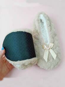 Women's Thick Non-Slip Warm Soft Bottom Indoor Floor Leg Warmers, Suitable For Early Childhood Education, Yoga, With Bow Decor, Autumn/Winter