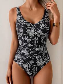 Tummy Control One Piece Swimsuit With Ruched Design - Black White Floral Print - View 7