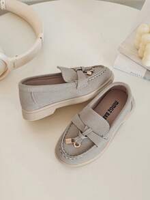 1 Pair Children's Soft Bottom Retro British Style Loafers, Suitable For 3-15 Years Old Kids To Wear Outdoors, On Vacation, And To Parties - Beige - View 1