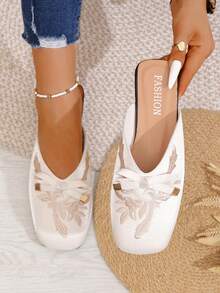 2025 Autumn New Embroidered Square Toe Flat Slippers For Women, Fashion Bow Slip-On Mules - Beige - View 1