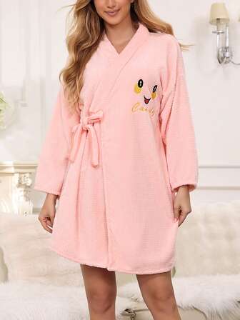 Bata de baño esponjosa bordada con cinturón, camisón rosa de manga larga suelto y suave, ropa de dormir de otoño/invierno, conjunto acogedor