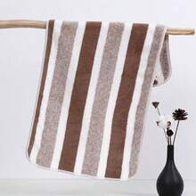 3 pièces/Set Ensemble de serviettes de bain, 70x140cm - Douces, absorbantes, séchage rapide, avec boucle de suspension, convient pour la salle de bain, le spa, l'hôtel, la piscine, la plage, la salle de sport et plus encore. Serviettes de douche pour le salon de beauté, l'hôtel, les sports, les essentiels de la maison, la serviette, les soins de la peau