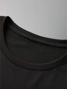 T-shirt casual da uomo con stampa grafica comoda - Poliestere traspirante, girocollo, manica corta - Ideale per l'estate e per l'abbigliamento casual