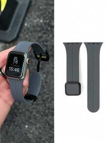 1pc Silicone Magnetic Watchband Compatible With Apple Watch Band 42mm 38mm 40mm 41mm 44mm 45mm 46mm 49mm Fashion Smart Watch Replacement Watch Strap For Series Ultra2 Ultra SE2 SE 11 10 9 8 7 6 5 4 3 2 1 For As A Gift For Students Returning To School