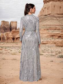 女士立领优雅长款晚礼服，饰有刺绣亮片，领口和袖口饰有花卉蕾丝花边，适合情人节、婚礼、春季派对等场合。 - 灰色 - 查看 2