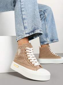 厚底运动鞋，毛皮鞋面，饰有心形贴花 - 卡其色 - 查看 1