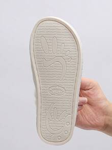 Pantuflas casuales para mujer talla grande 36-45, de tela de unicolor con forro de felpa, parches beige con piel esponjosa, zapatos cómodos para la casa en invierno, cálidos y gruesos, disponibles en varios colores