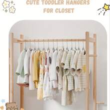 [防滑衣架] 40个装防滑婴儿衣架 + 10个天鹅绒夹 - 节省空间的天鹅绒毛毡衣架，适用于儿童和青少年的衣服、裤子、衬衫和连衣裙。耐用抛光塑料，弧形设计，婴儿衣架 - 彩色 - 查看 7