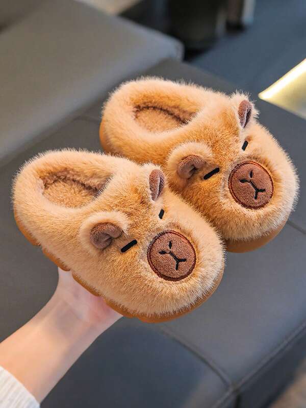 Nuevas pantuflas de invierno lindas y cálidas con diseño de dibujos animados para niños y niñas, pantuflas de felpa antideslizantes para bebés para interiores