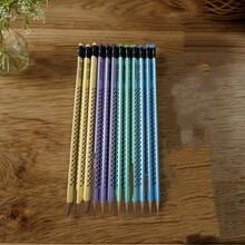 12 Peças Lápis Triangulares HB de Cores Variadas com Borrachas, Adequados para Escrita, Esboço, Desenho, Aprendizado e Prática de Caligrafia