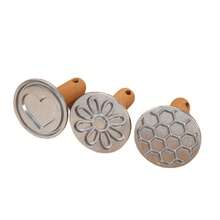 3pcs/1pc Round Metal Cookie Stamping Die For Making Circular Cookies, Wooden Handle Cookie Stamping Mold For Decorative Use, Cookie Stamping Decoration Items For DIY Baking, Cake And Pastry, Easy-To-Use Gift Packaging, Aluminum Alloy Edge Flower Cookie Mold, Pastry And Cake Mold, Cookie Stamping Baking Tools, Flower Cookie Mold,
