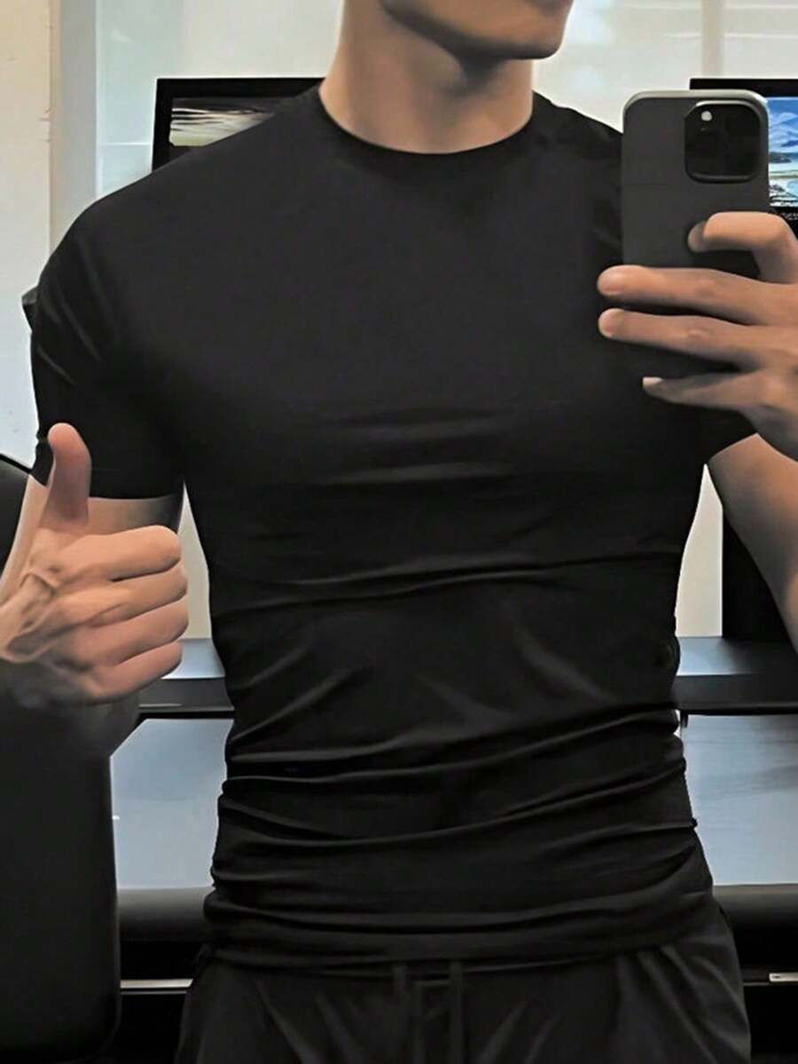 Camiseta de manga corta casual y versátil de unicolor para hombre - Negro - Ver 1
