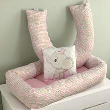 Kit Ninho Redutor + Almofada Amamentação Elefantinha Coroa - Fúcsia - Visão 1