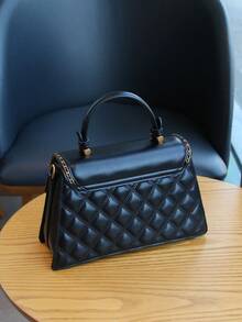 Geantă de mână de lux pentru femei, la modă și elegantă, 2025, nouă, cu design hardware rafinat, geantă cu lanț matlasat de înaltă calitate, geantă de umăr și crossbody versatilă, de mare capacitate, pentru serviciu