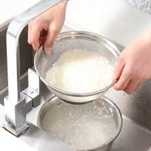 Multipurpose Stainless Steel Basket Drainer And Storage For Fruits Vegetables Rice Pasta Sizes 22 Cm And 28 Cm - 銀色 - 查看 6