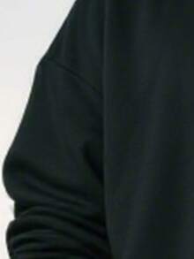 Große Größen Loose Fit Schwarzer Hoodie, geeignet als Urlaubsgeschenk