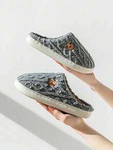 Pantuflas de mujer con diseño lindo de oso de peluche, pantuflas cómodas y resistentes al deslizamiento para usar en interiores en otoño/invierno - Gris - Ver 5