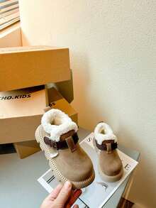 1 Pair Fashionable Winter New Faux Deer Suede Non-Slip Wear-Resistant Dry Comfortable Thick Lining Warm Boots For Girls, Suitable For Indoor And Outdoor Activities