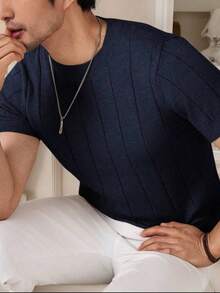 Men's Casual Crew Neck Solid Color Short Sleeve Knit T-Shirt - Navy Blue - View 7
