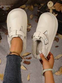 Hatastic 女士套脚木屐，新款冬季EVA塑料轻便厚底时尚室内毛绒拖鞋圣诞礼物