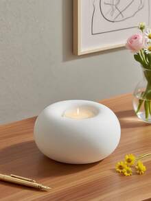 قطعة واحدة من حامل الشموع بشكل النرويجي الفريد على شكل دونات - حامل شموع شاي سيراميك أبيض بسيط، يخلق جوًا دافئًا ومريحًا، ديكور منزلي أنيق وأنيق، مناسب لغرفة النوم وغرفة المعيشة والطاولة، هدية مثالية لعيد الميلاد والعام الجديد لعشاق ديكور المنزل، تصميم بسيط، يناسب طاولة الطعام والمكتب - متعدد الألوان - مشاهدة 7