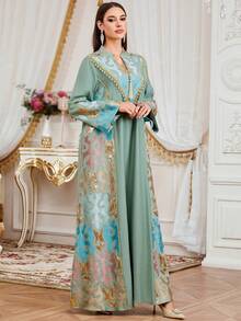 Solessence Women's Eid Mubarak New Embroidered Patchwork Gold Tassel Tie V-Neck Long Sleeve Robe With Pendant - Green - View 7
