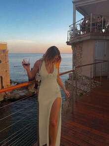 性感露背优雅罩衫连衣裙 - 女士春夏休闲沙滩度假纯白色V领侧开衩修身针织长裙，沙滩度假装扮，简约复古风，花卉图案随机分布 - 卡其色 - 查看 5