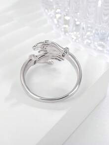 1pc Fashionable Embrace With Both Hands Ring For Women Wear Suitable As A Gift For Friends