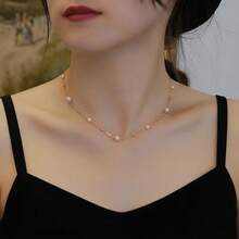 1 Fashionable, Luxurious And Elegant Imitation Pearl Necklace, High-Quality Strong Light Pearls, Small Gold Beads Embellishment, Elegant High-End Necklace, Suitable For Banquets, Daily Gatherings, Holiday Parties, Travel, Wearing, Holiday Gifts