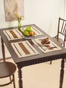 1 pièce Chemin de table tressé kaki rustique et minimaliste, design personnalisé creux avec franges tressés haut de gamme faits à la main. Chemin de table long, tapis de table, décoration pour les fêtes et le quotidien, accessoire photo, fond atmosphérique, style européen