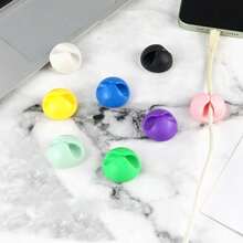 3 个自粘式线夹、数据线整理器、充电器支架，适用于床头柜、书桌、办公室或鼠标