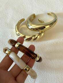 4pcs Vintage Minimalist Elegant Resin Acrylic Brown Elastic Bracelet & Bangle Set, Gold Stripe Smooth Open Cuff, Suitable For Women Everyday Wear, Holiday Gift, Stackable, 2025 New Arrival - Gold - View 7