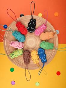 MIFFY 米菲迷你毛绒亚克力钥匙扣盲袋 2 件装 - 随机可爱兔子饰物，适用于背包、娃娃包 | 3.35 英寸官方授权