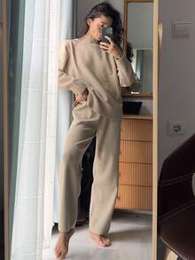 GIGOGOU 两件套秋冬女士毛衣套装休闲针织裤运动服秋季衣服 - 卡其色 - 查看 4