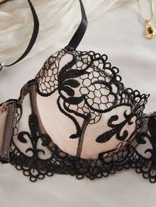 Set de lenjerie intimă neagră, sexy, cu plasă și broderie, retro, elegant, cu bretele asimetrice, sutien bandeau pentru femei.