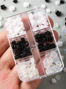 120片8mm+6mm极光山茶花玫瑰美甲装饰贴，透明/白色/黑色混合，3D立体设计，易于粘贴，适用于婚礼、假期、青春活动等场合，可用于美甲设计、珠宝制作、棺材形美甲、法式杏仁形美甲、短指甲和长指甲、椭圆形指甲、方形指甲、珠宝工艺、毕业帽设计、DIY手机壳等。美甲用品 - 彩色 - 查看 4