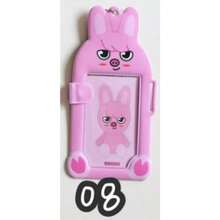 Serie de cosplay Figuras de anime Kawaii Nuevo Kpop Titular de tarjeta de dibujos animados Skz Animal Plástico Soporte de foto de tres pulgadas Forma asimétrica Cubierta protectora con imán Sujeción manual Un regalo de Navidad y cumpleaños para un amigo