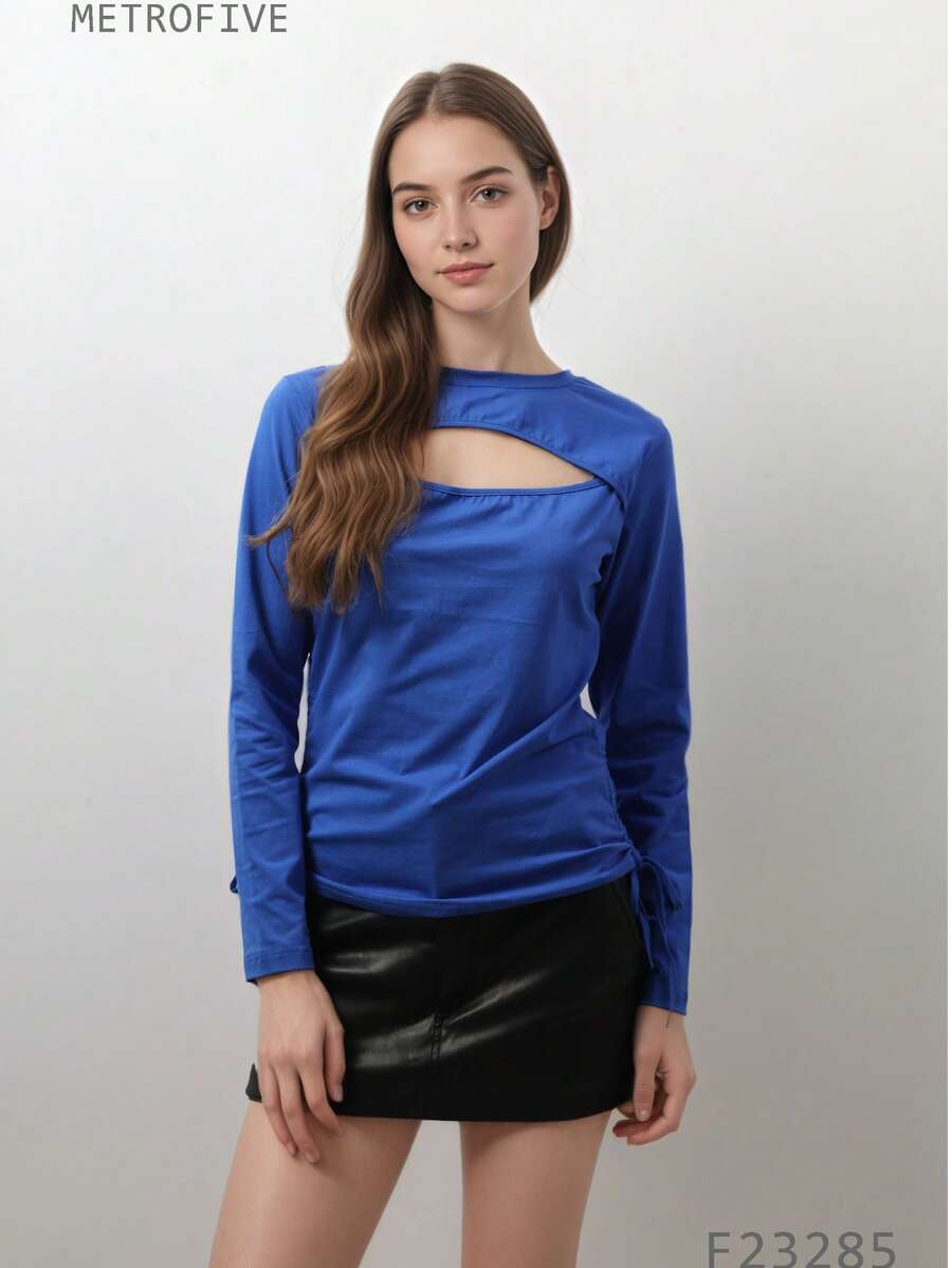 Top cu mânecă lungă, decupaj frontal și legături laterale. Eleganță și unicitate. - Albastru - Vizualizare 1