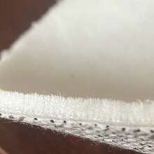 1 pieza Alfombra de baño con estampado de hojas verdes tropicales, alfombra de área pequeña adecuada para sala de estar, dormitorio, cocina, oficina, bañera, ducha, decoración de baño, superficie suave y esponjosa, para todas las estaciones, alfombra esponjosa, decoración del hogar encantadora. Ideal para decoración de baño o dormitorio, accesorios de baño, adecuado para decoración de entrada del hogar, decoración navideña, alfombra de cocina