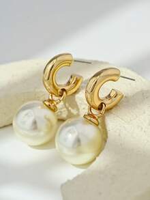 1 Pair Women's 3D Alloy Pearl Earrings, Gold Metal Stud Earrings