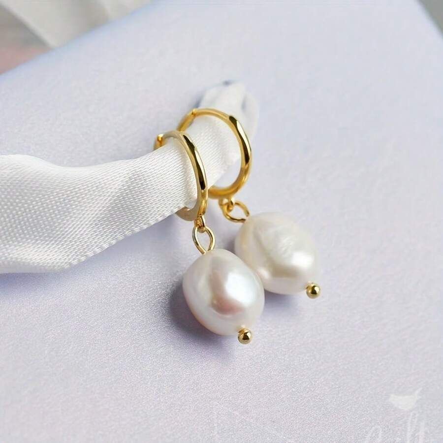 Women's Gold Pearl Stud Earrings |   14K Gold Plated Round Earrings With White Pearls